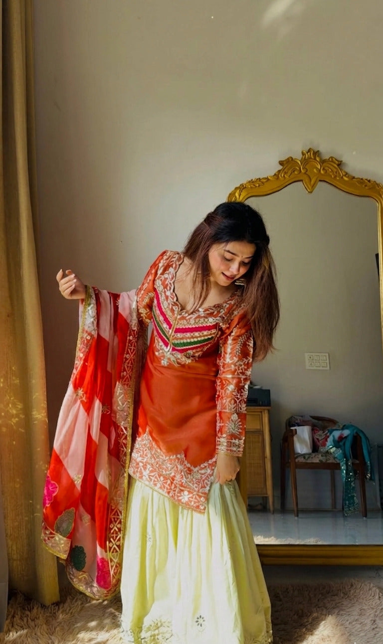 Color_Orange