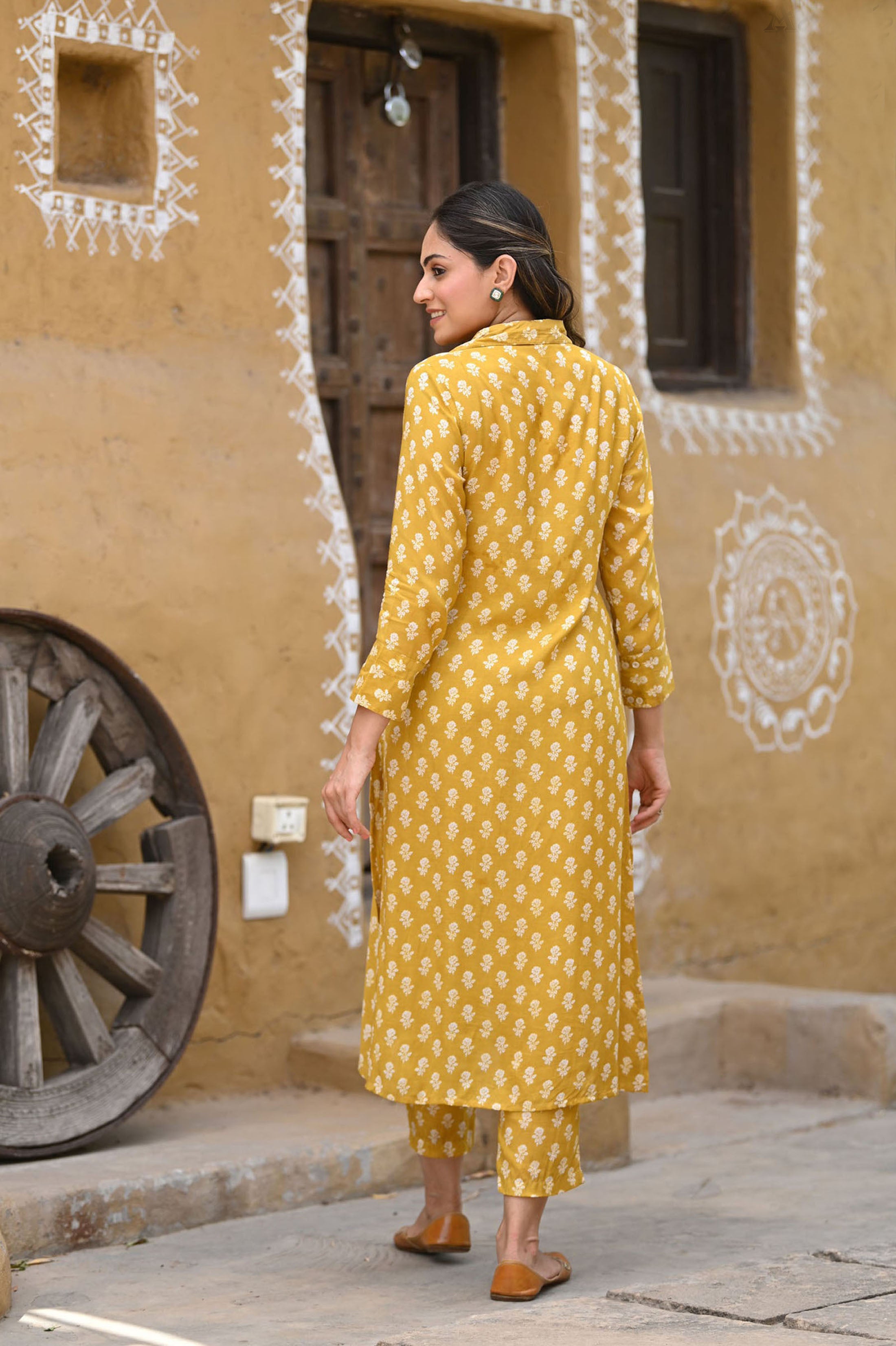 Color_Mustard