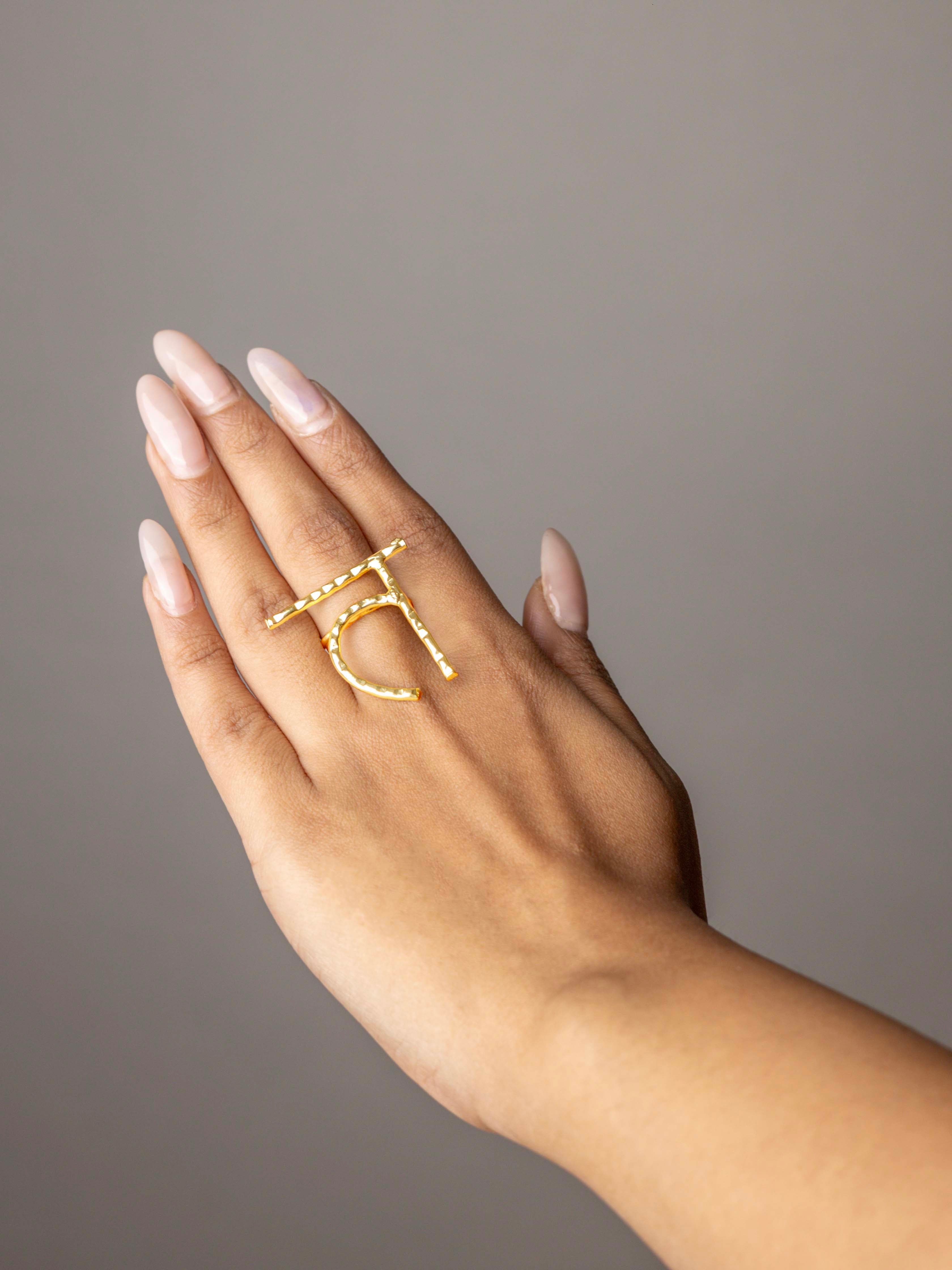 Women's Akshar Ring Rr9 - Zurii Jewels