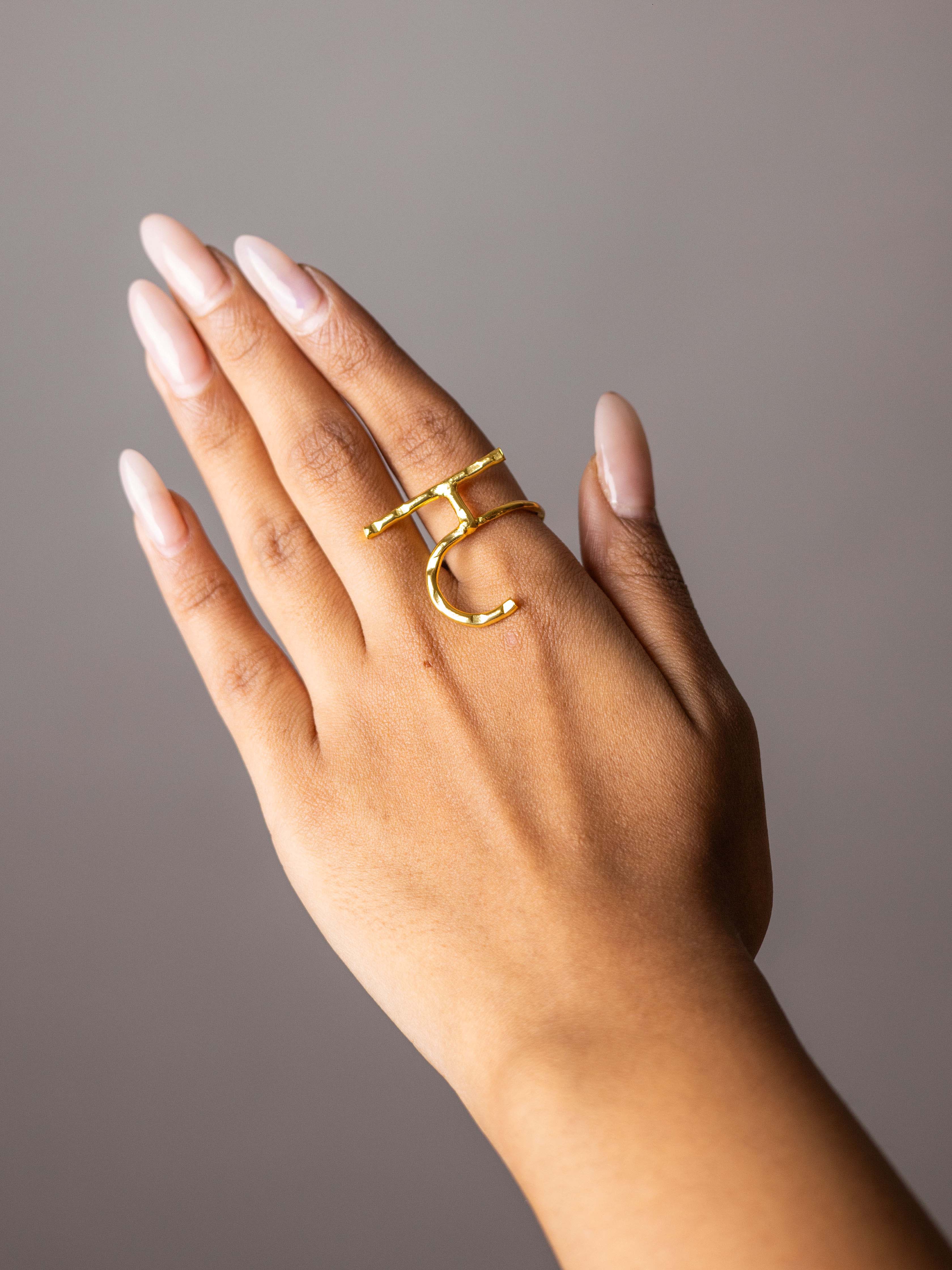 Women's Akshar Ring Rr5 - Zurii Jewels