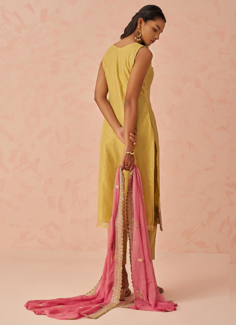 Color_yellow
