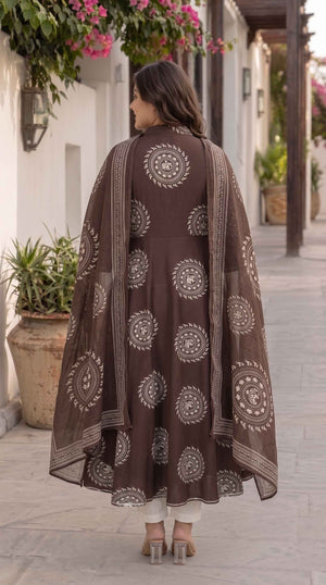 Color_Brown