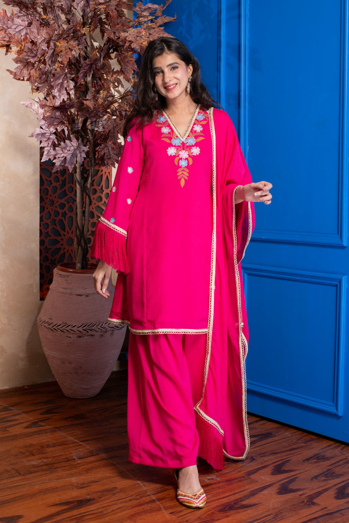 Women's Pink Short Embroidered Bell Sleeves Kurta With Pleated Pants