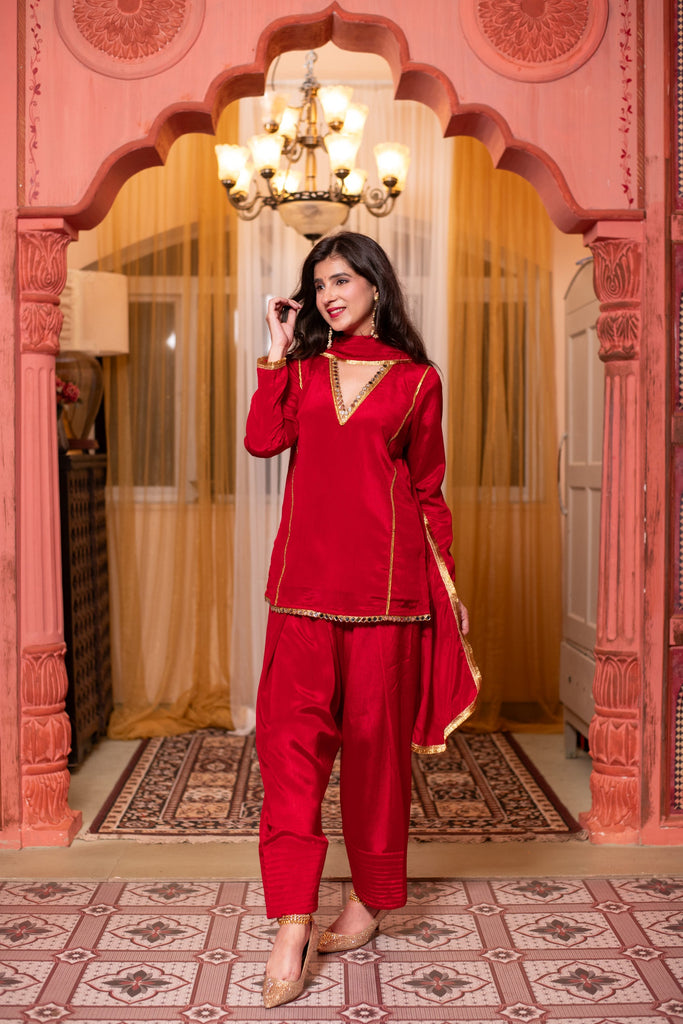 Women's Red Short Kurta With Farshi Salwar