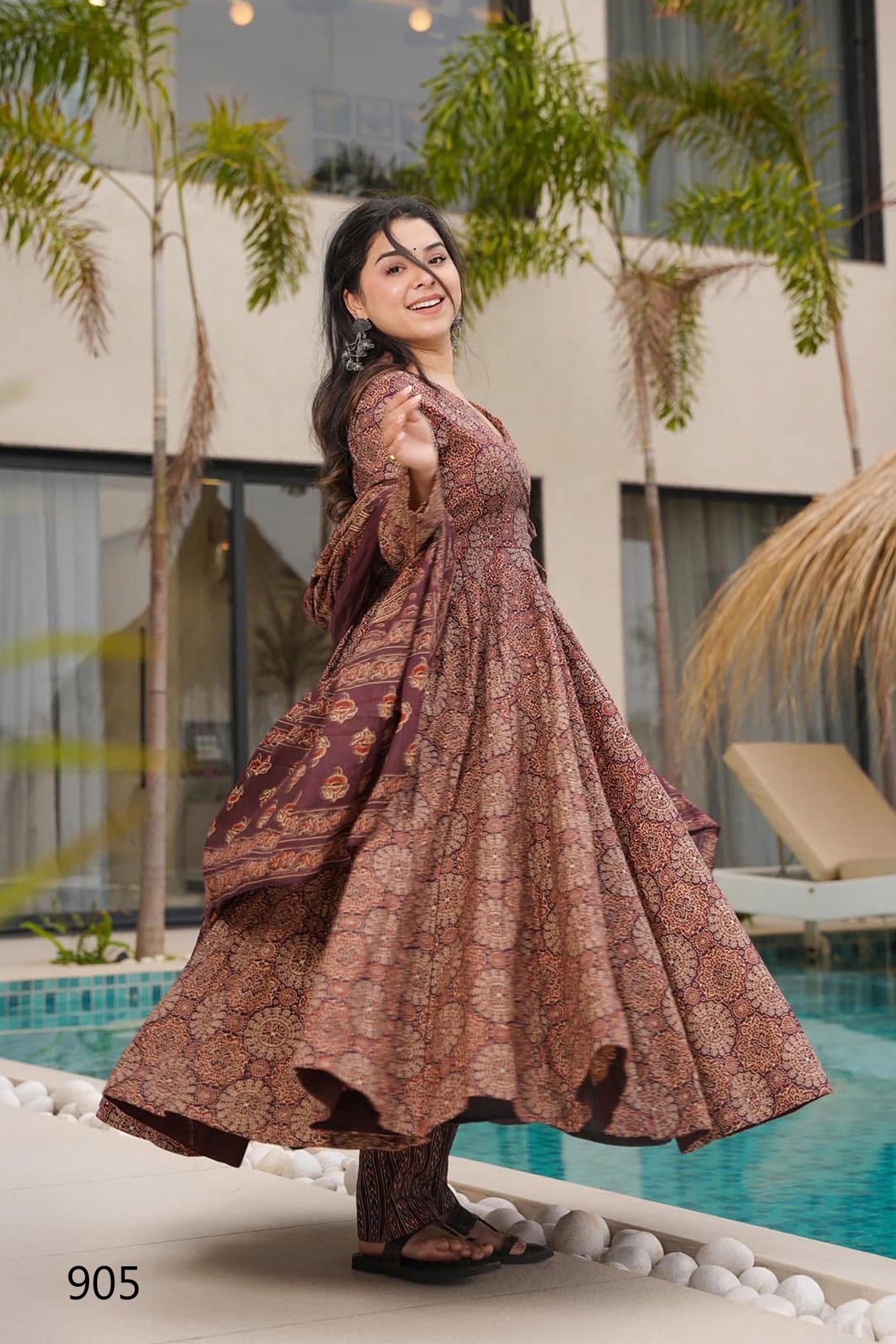 Color_Brown