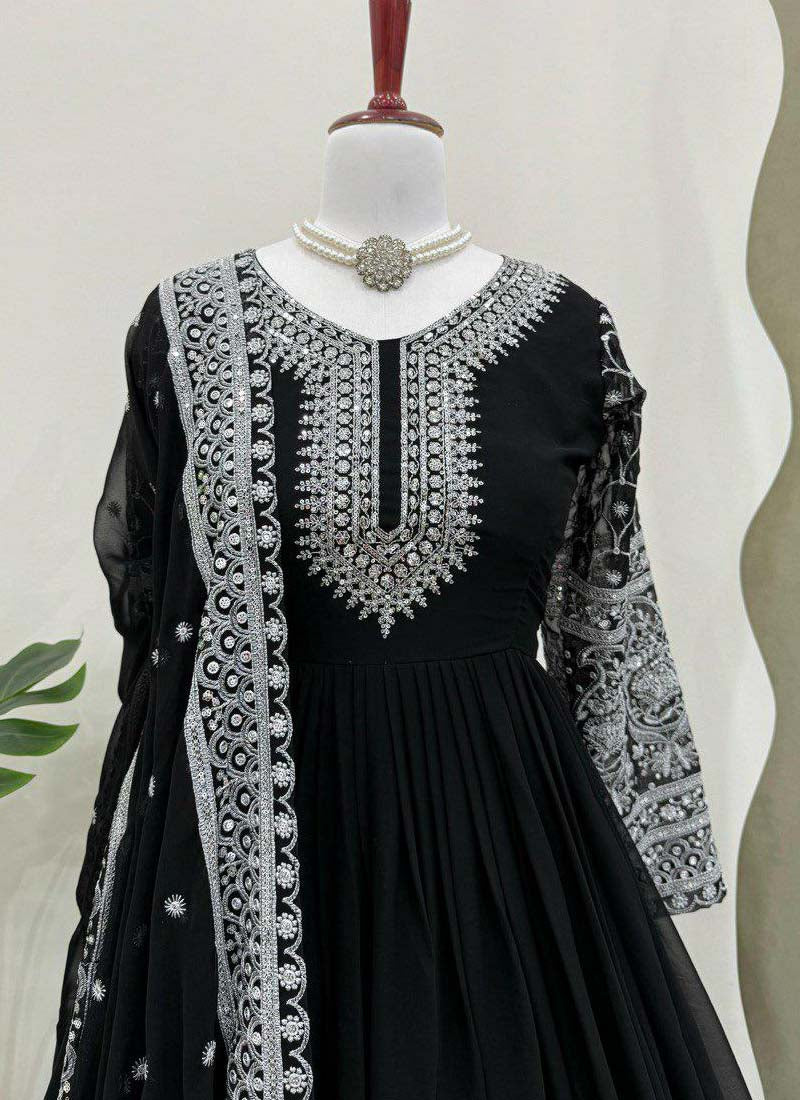 Color_Black