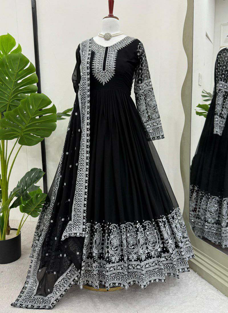 Color_Black