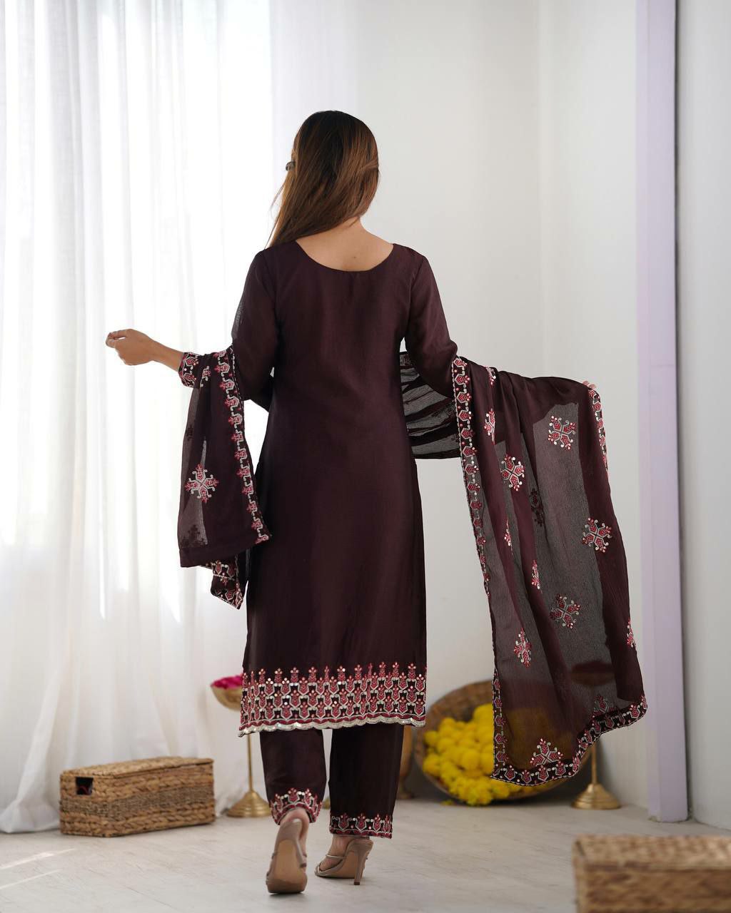 Color_Brown