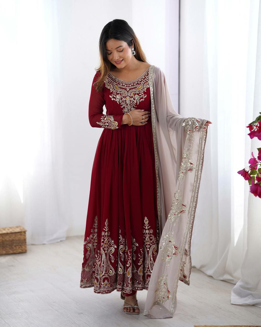 Color_Maroon