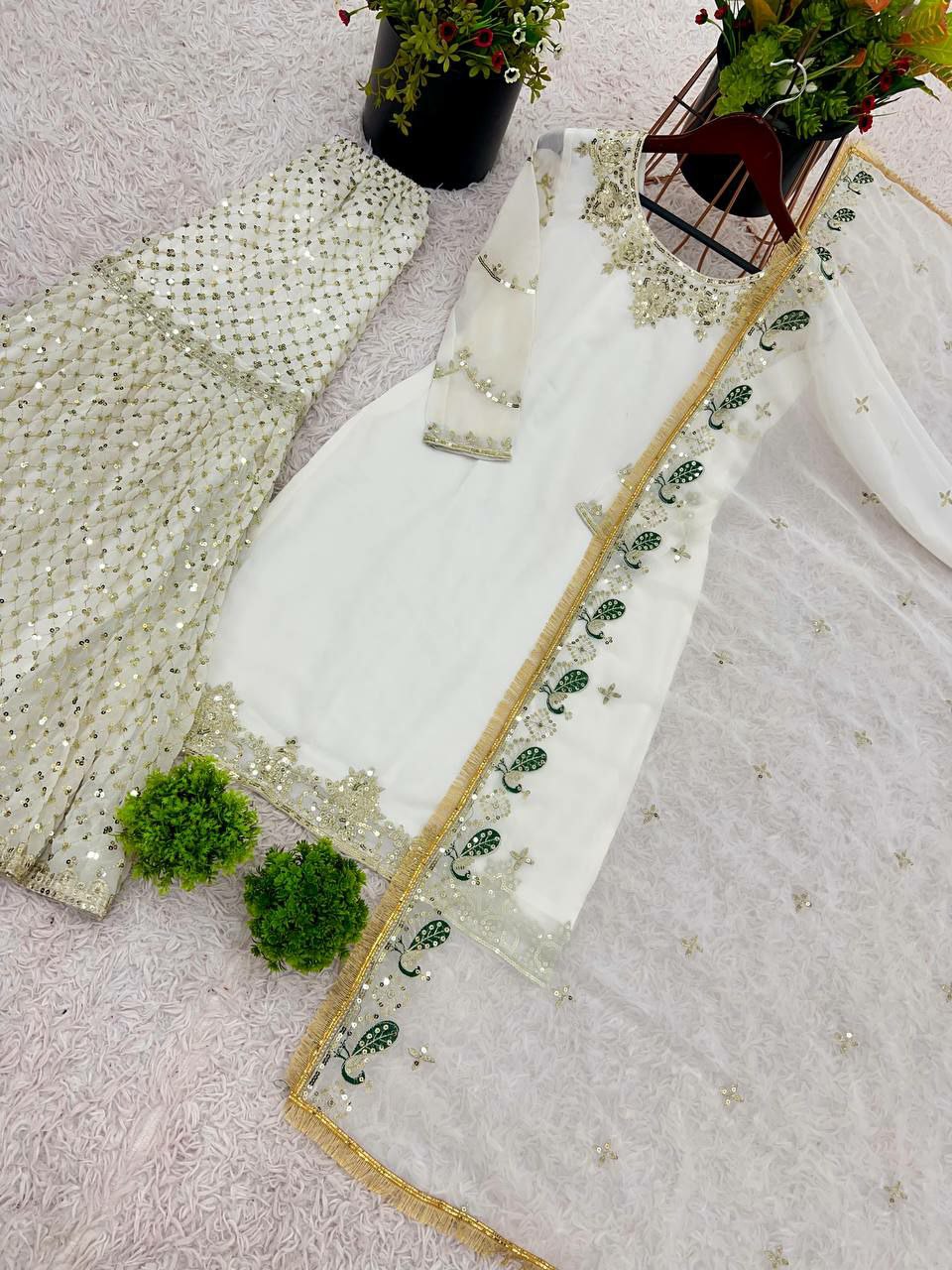 Color_Off White