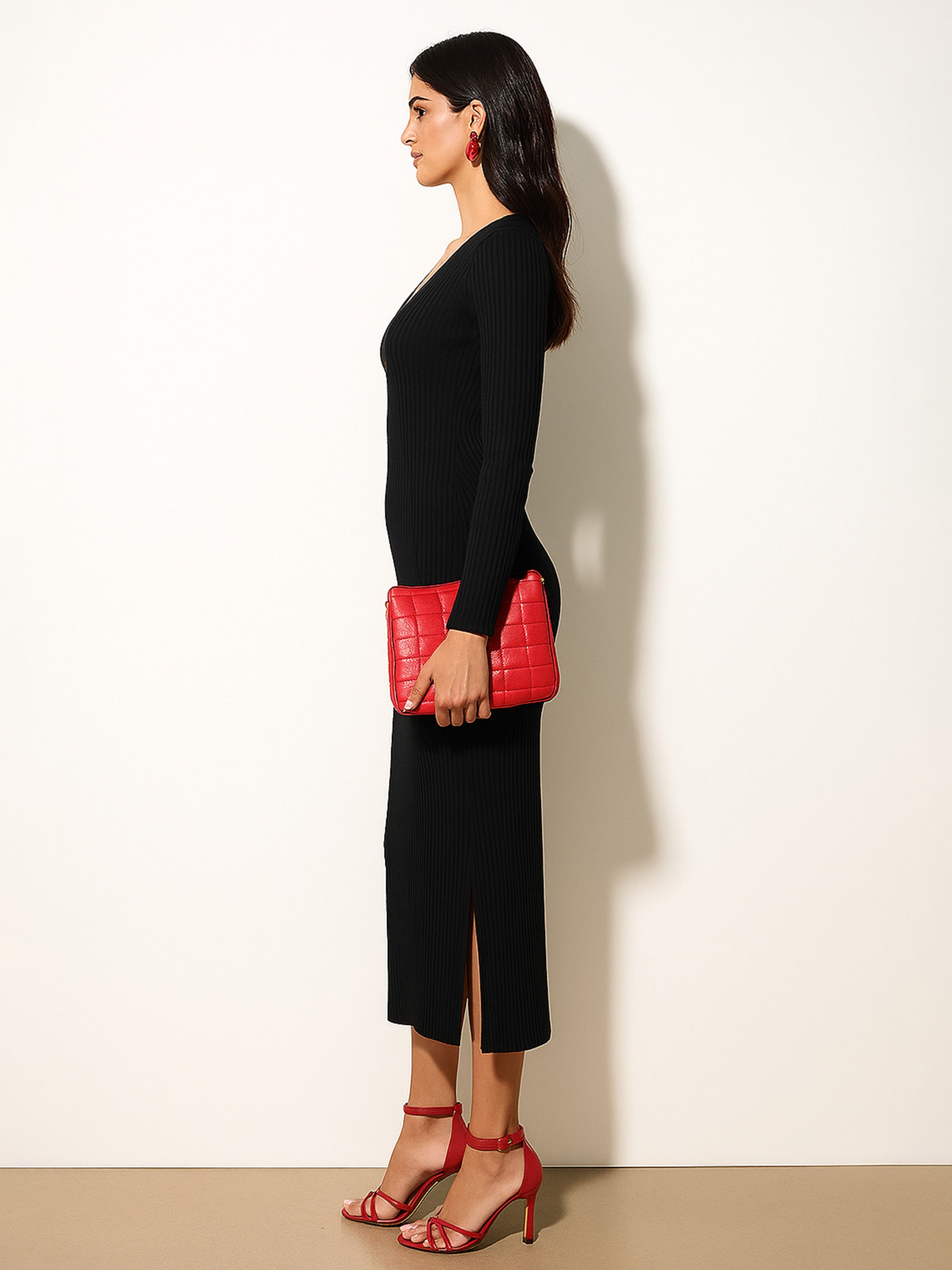 Women's Black Rib Sweetheart Neck Ankle Full Sleeve Midi Dress
