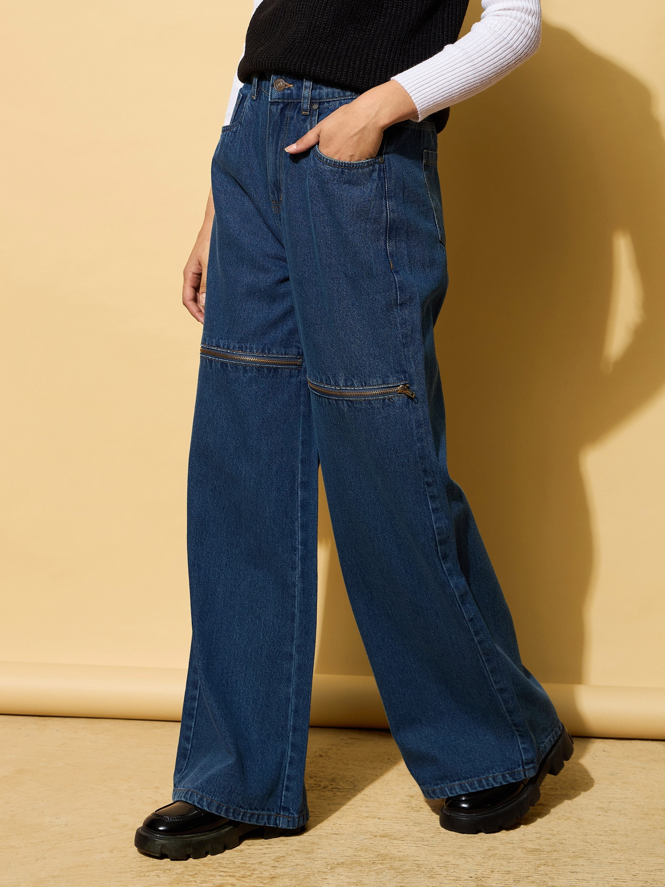Women's Blue Zipper Design Baggy Jeans