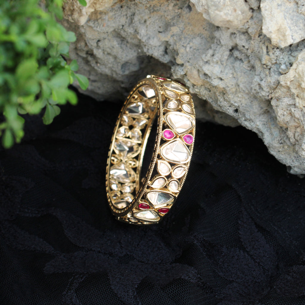 Women's Golden Brass Openable Bangles