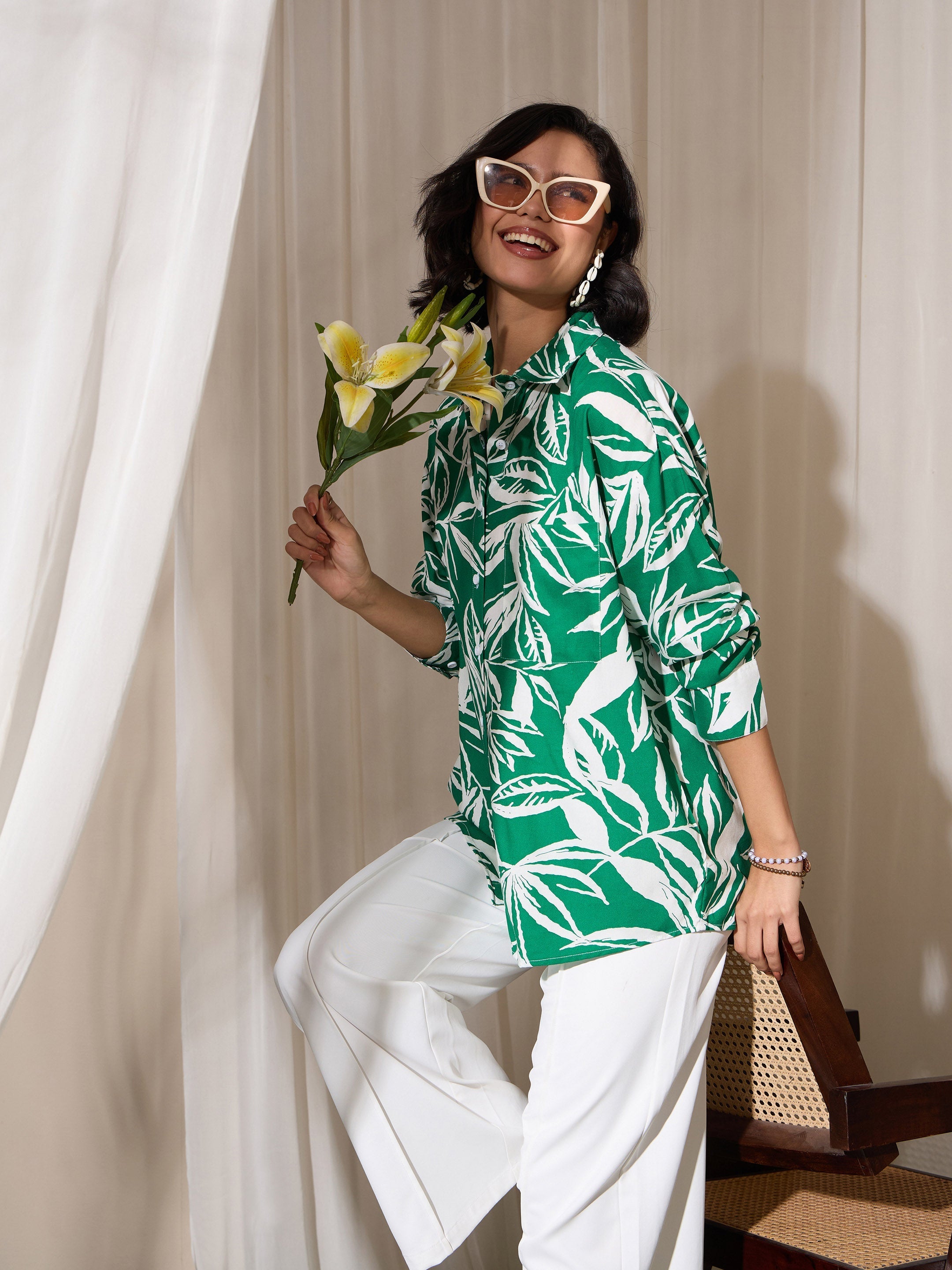Women's Green Tropical Floral Oversized Shirt