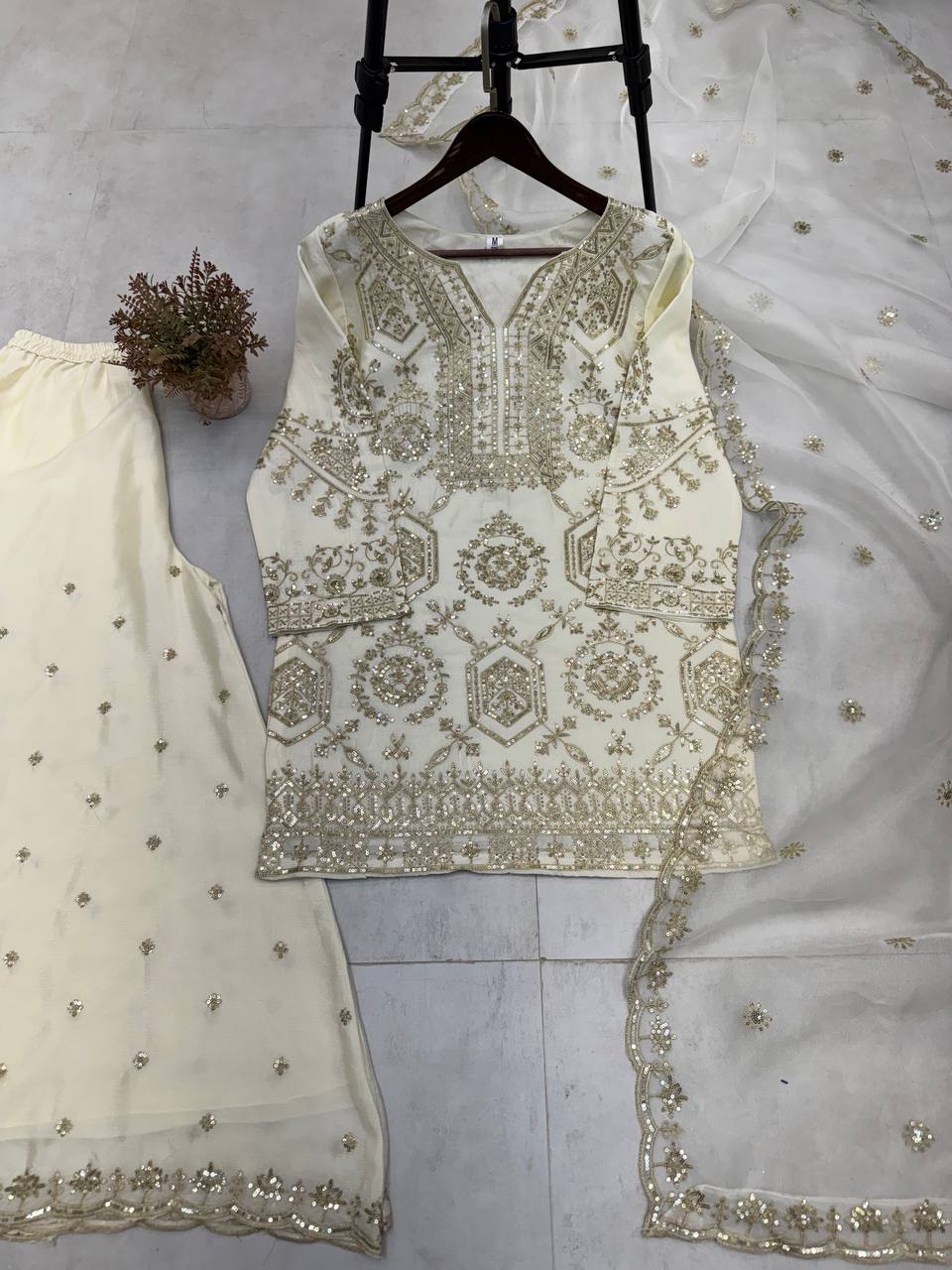 Color_Off White
