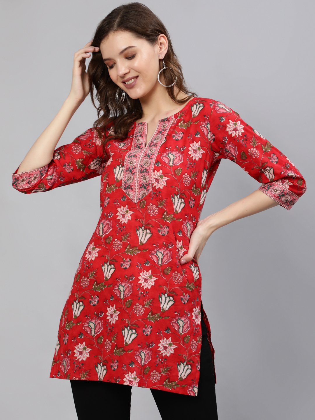 Women's Red Floral Printed Tunic With Three Quarter Sleeves
