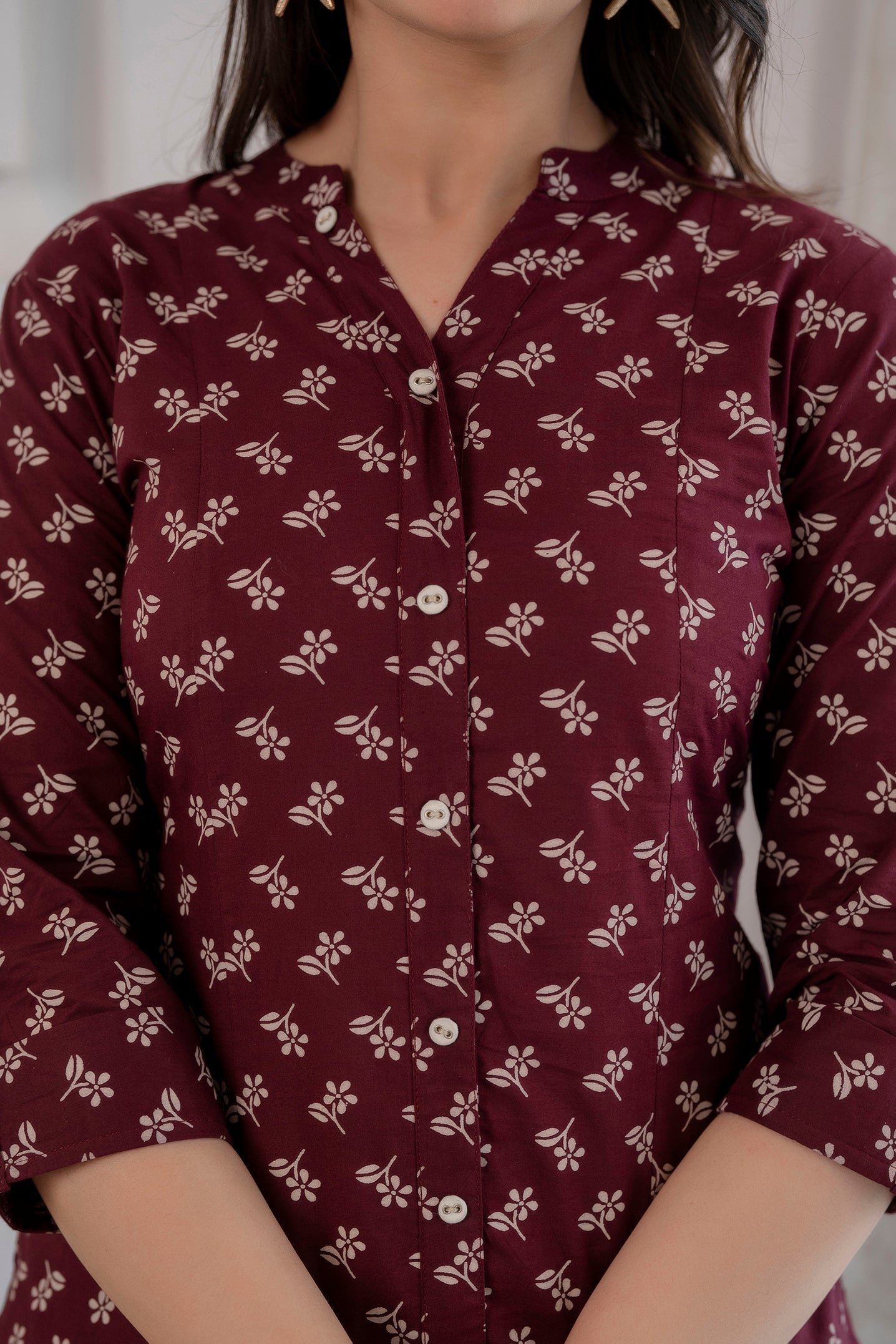 Women's Burgundy Printed Straight Tunic With Three Quarter Sleeves - Taantav