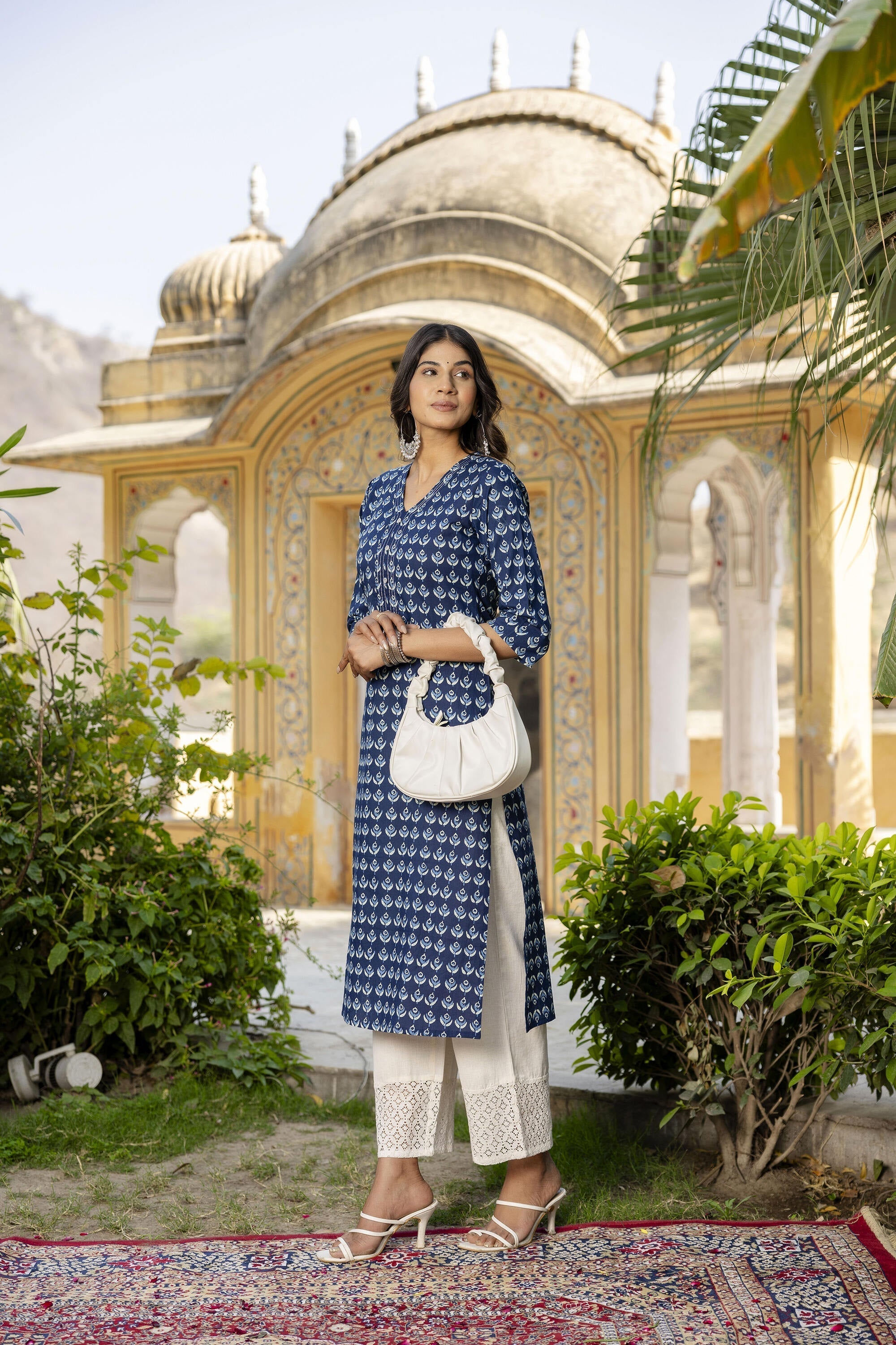 Women's Blue Ethnic Printed Straight Kurta with Three Quarter Sleeves - Taantav