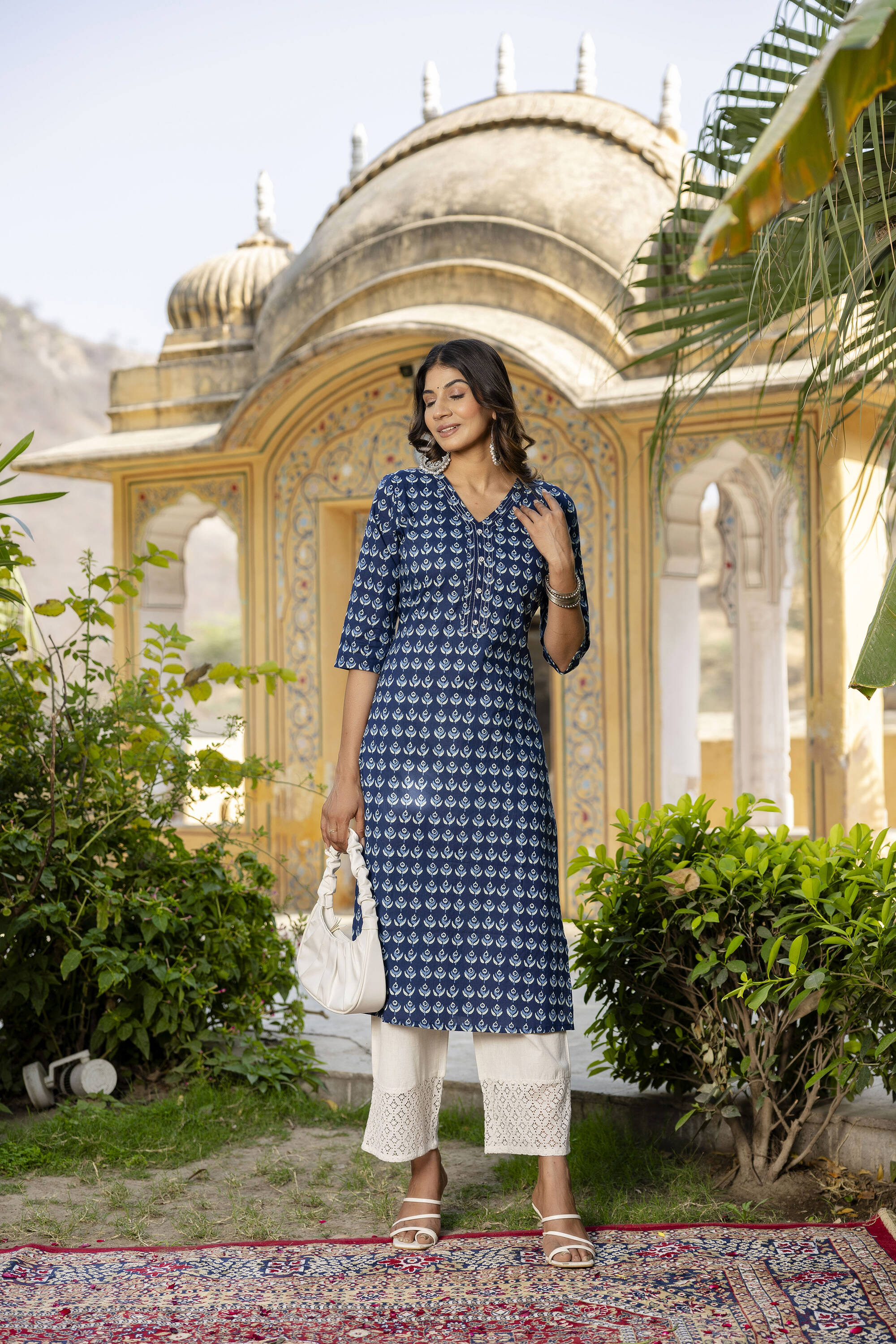 Women's Blue Ethnic Printed Straight Kurta with Three Quarter Sleeves - Taantav