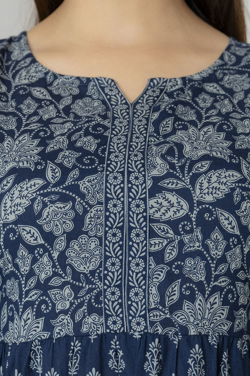 Women's Blue Printed Tunic With Three Quarter Sleeves - Taantav