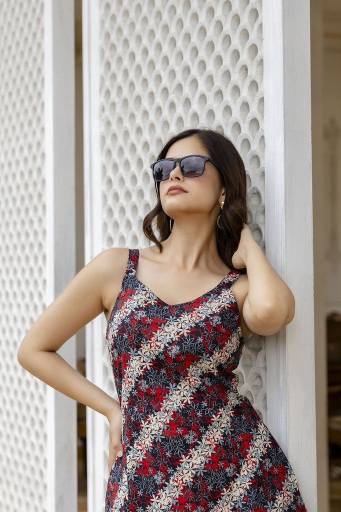 Women's Black Abstract Printed Sleeveless Dress