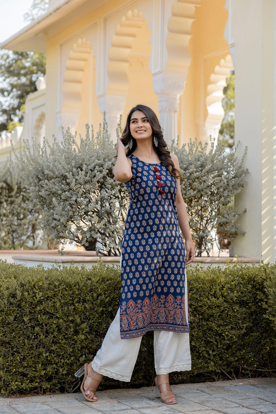 Women's Navy Blue Printed Straight Sleeveless Kurta - Taantav