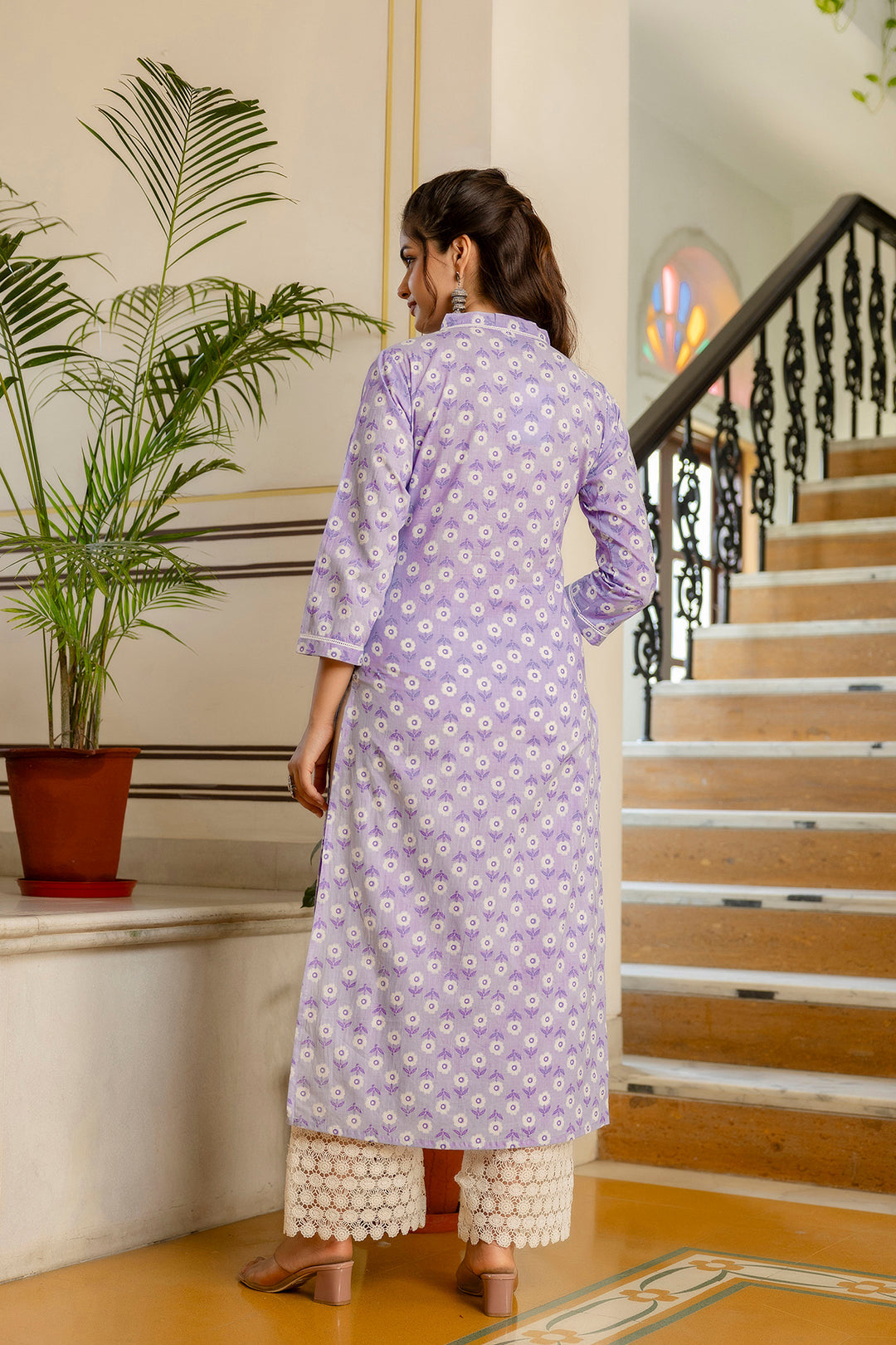 Women's Purple Ethnic Printed Straight Kurta with Three Quarter Sleeves - Taantav