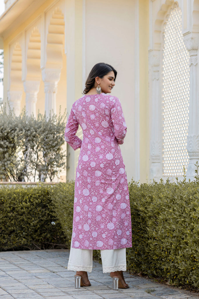 Women's Mauve Ethnic Printed Straight Kurta with Three Quarter Sleeves