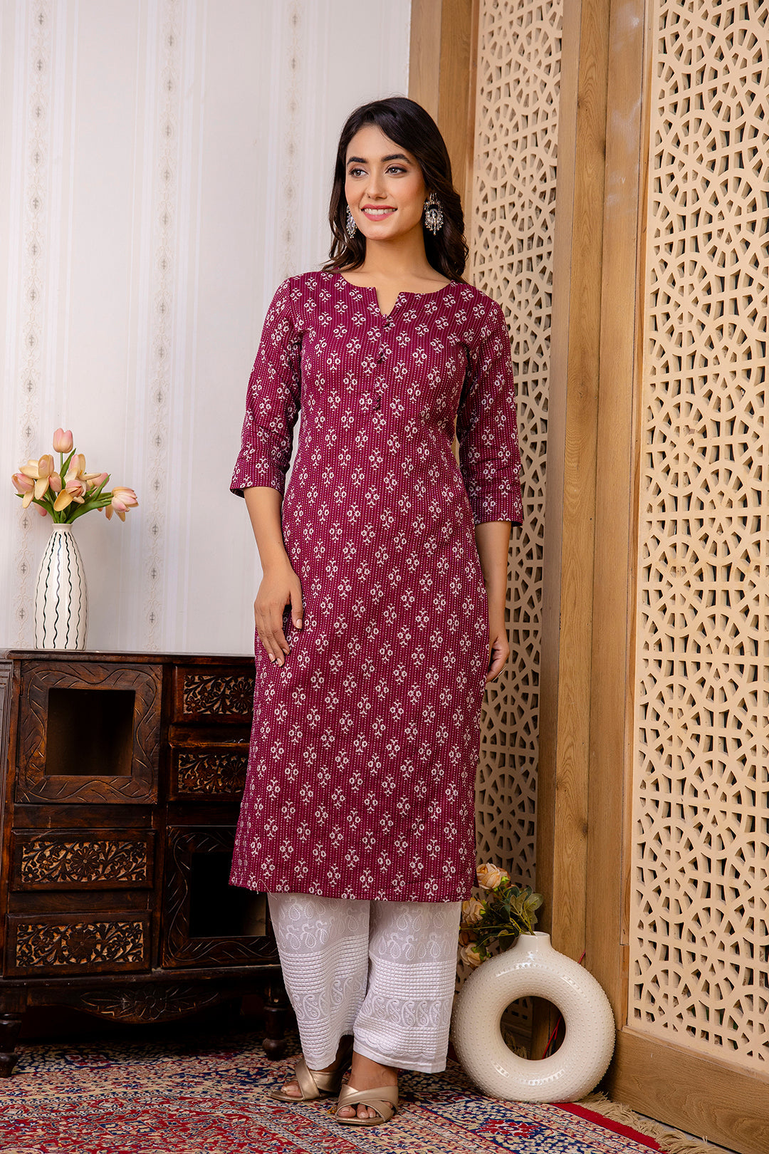 Women's Burgundy Printed Straight Kurta with Three Quarter Sleeves - Taantav