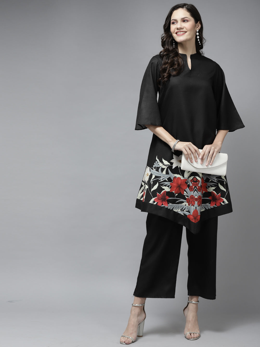 Women's Black Floral Printed Kurta With Palazzos - Bhama Couture