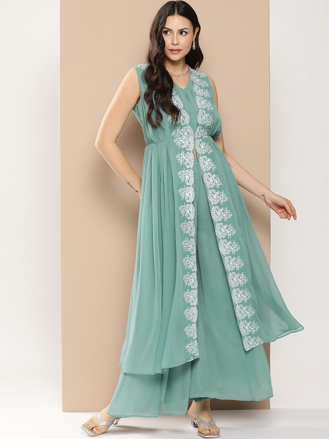 Women's Green Embroidered Mid Open Kurta With Palazzos - Bhama Couture