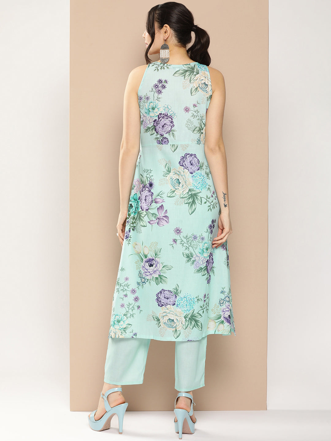 Women's Blue Floral Printed Kurta With Pants - Bhama Couture