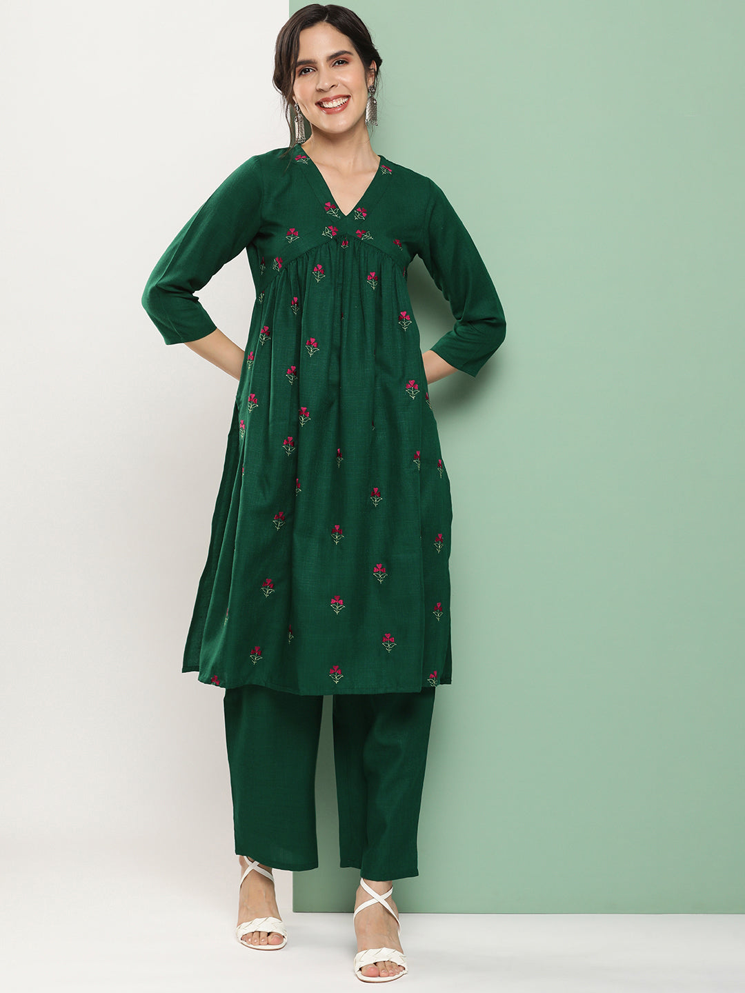 Women's Green Embroidered Kurta With Green Solid Palazzo - Bhama Couture