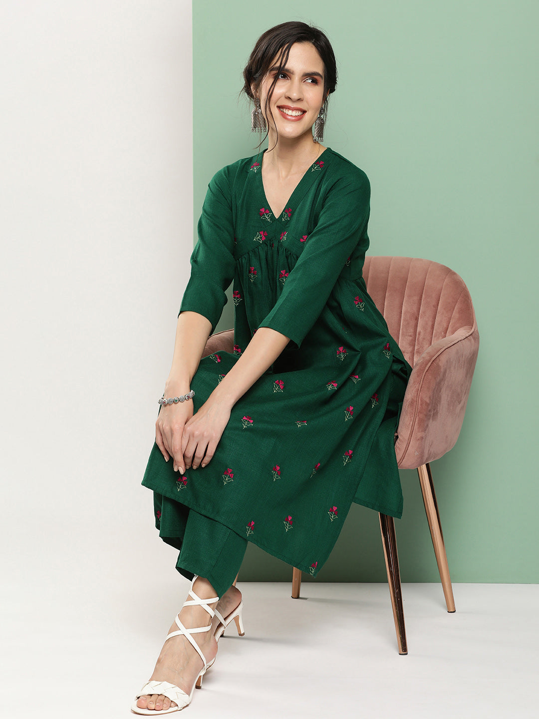 Women's Green Embroidered Kurta With Green Solid Palazzo - Bhama Couture