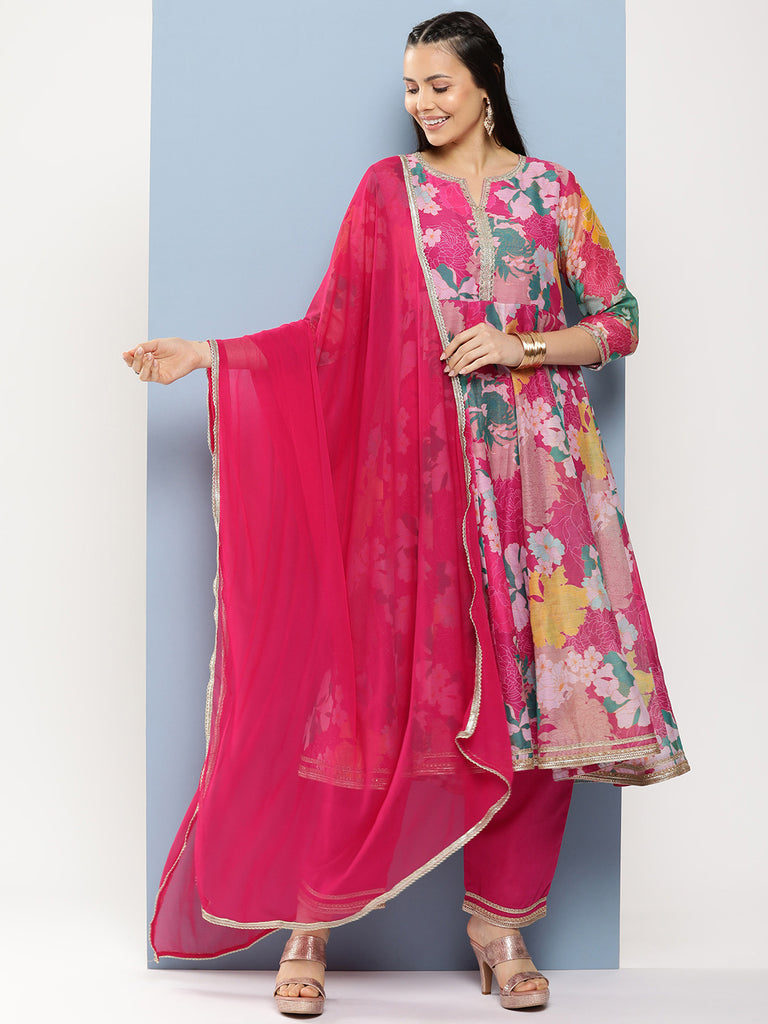 Women's Pink Floral Print A- Line Kurta With Lace Detailing & Pink Solid Palazzo With Lace Detailing