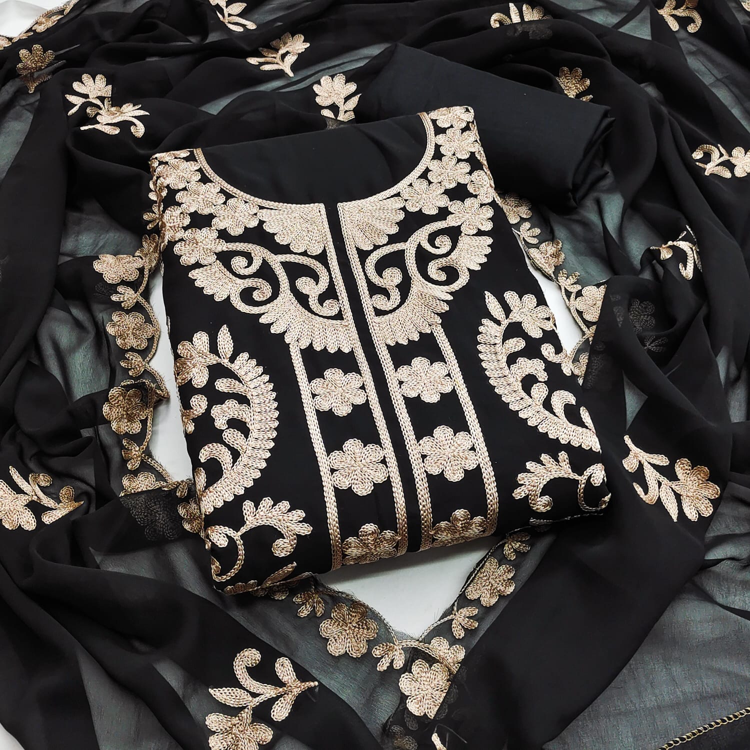 Color_Black