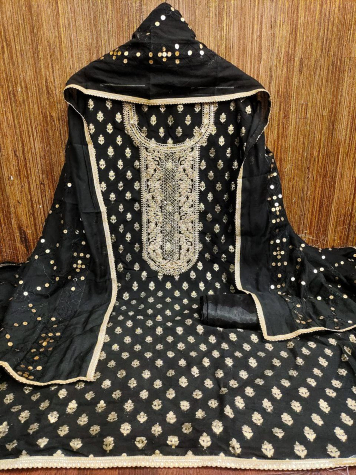 Color_Black