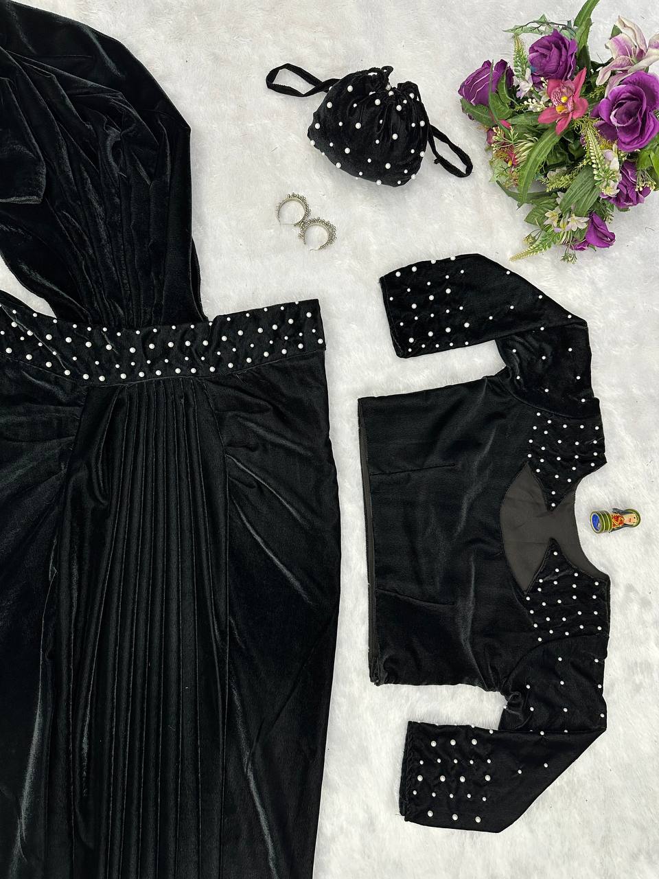 Color_BLACK