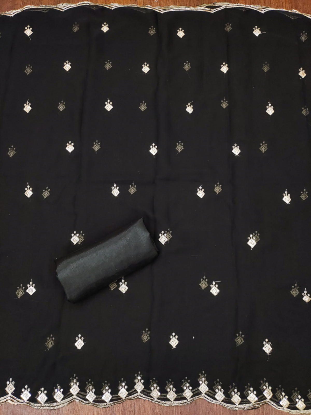 Color_Black