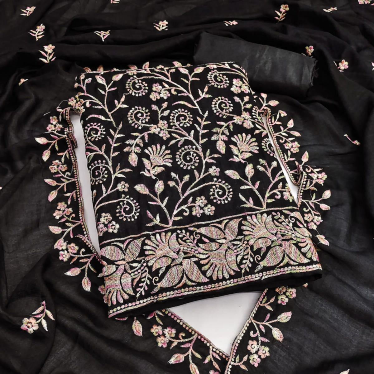 Color_Black