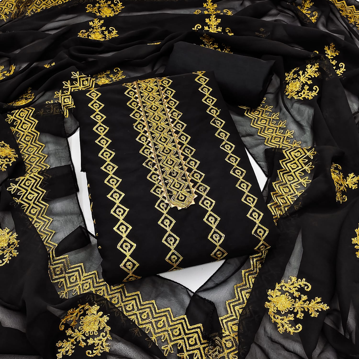 Color_Black
