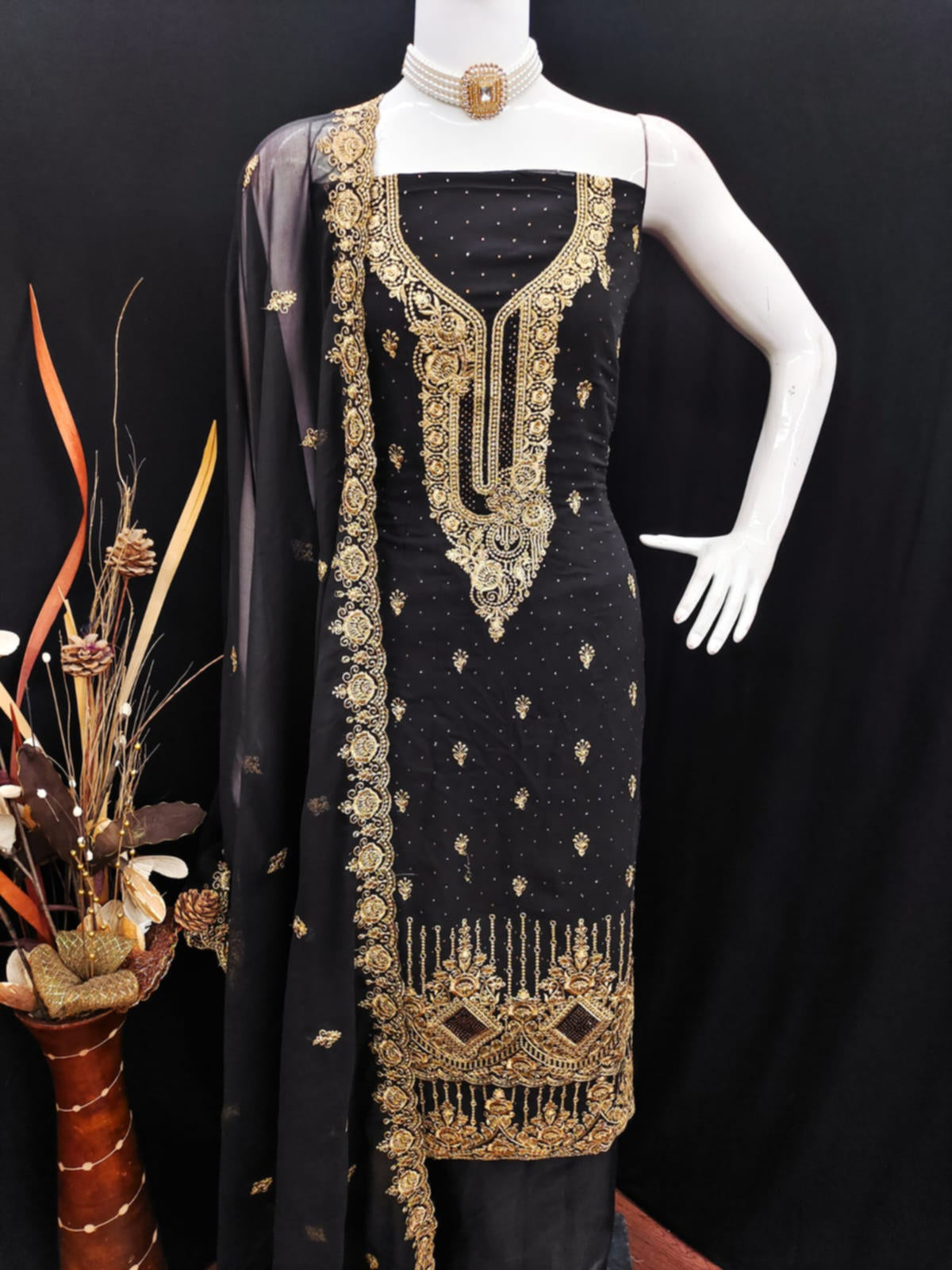 Color_Black
