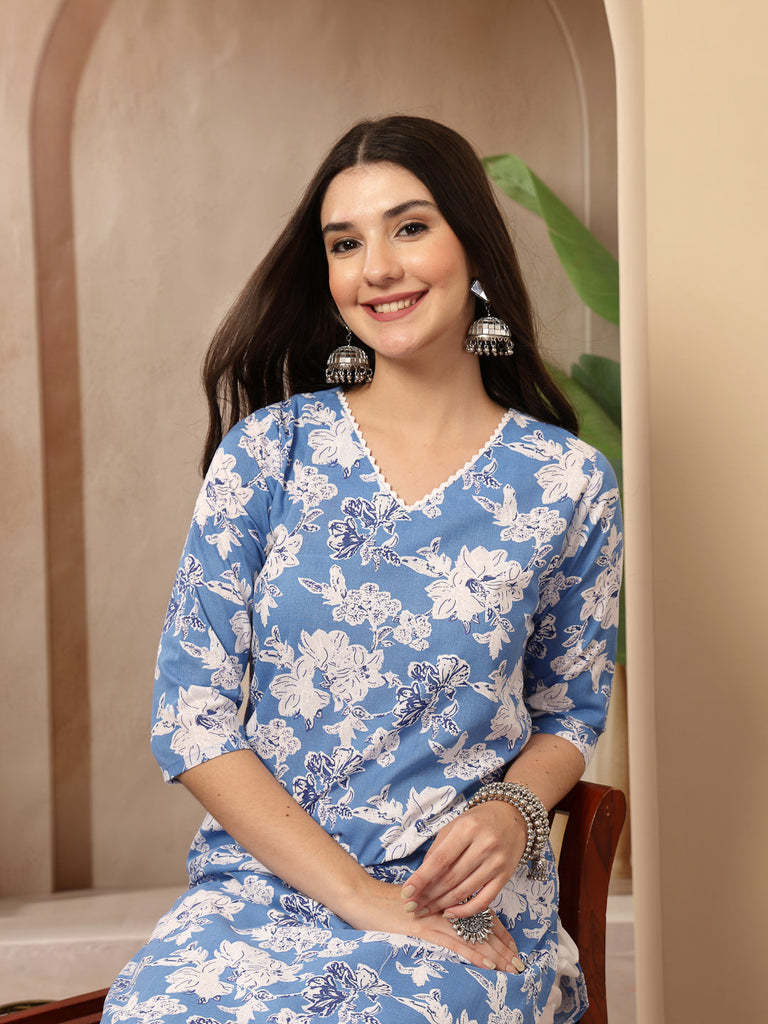 Women's Blue Floral Printed Cotton Straight Kurta