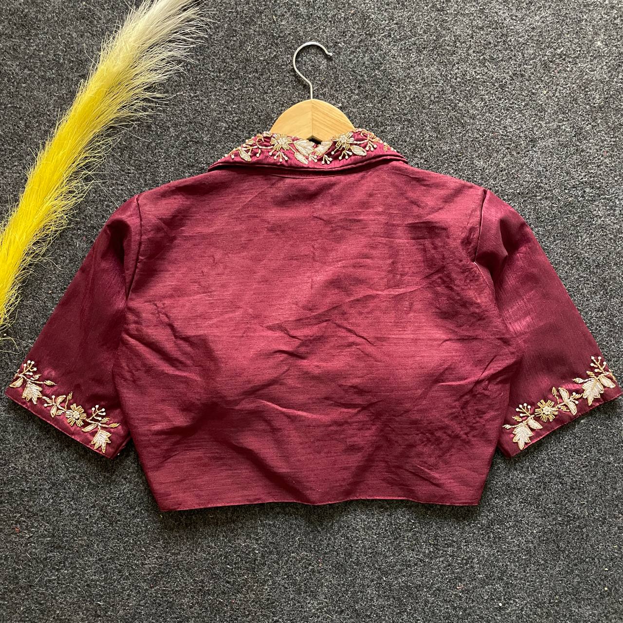 Color_Maroon