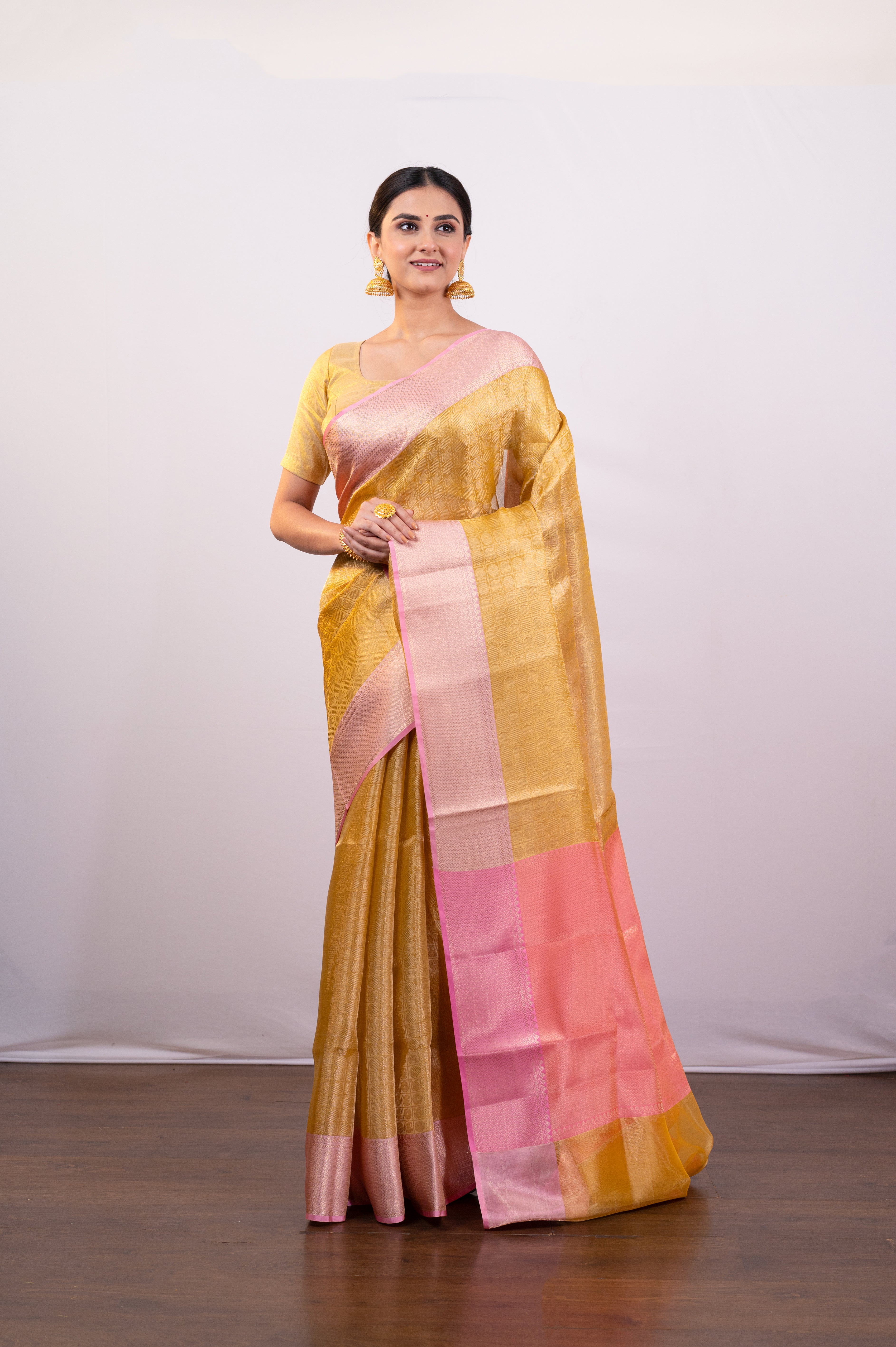 Color_gold