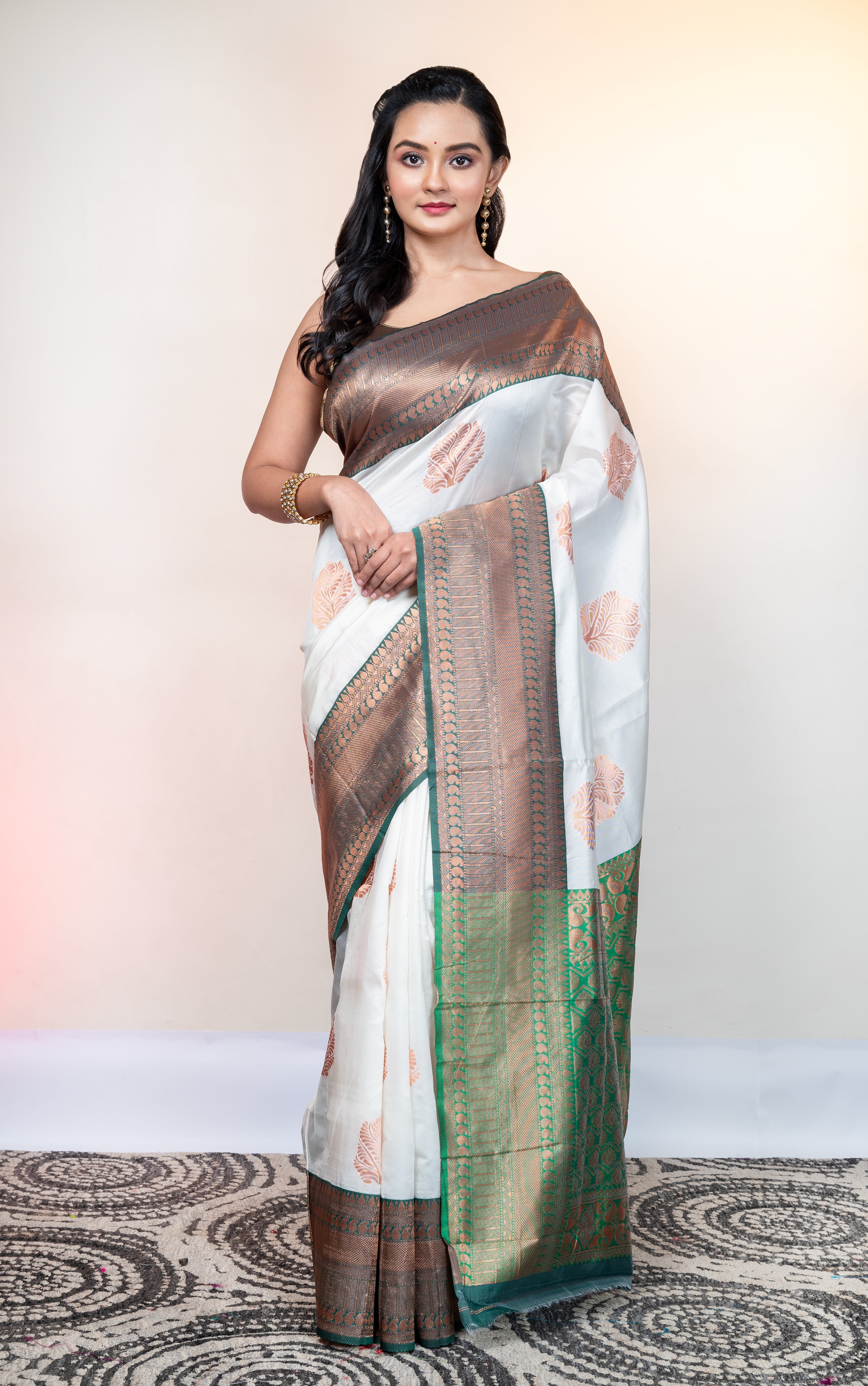 Women's Off-white Banarasi Soft Silk Saree With Jacquard Border - Aanika