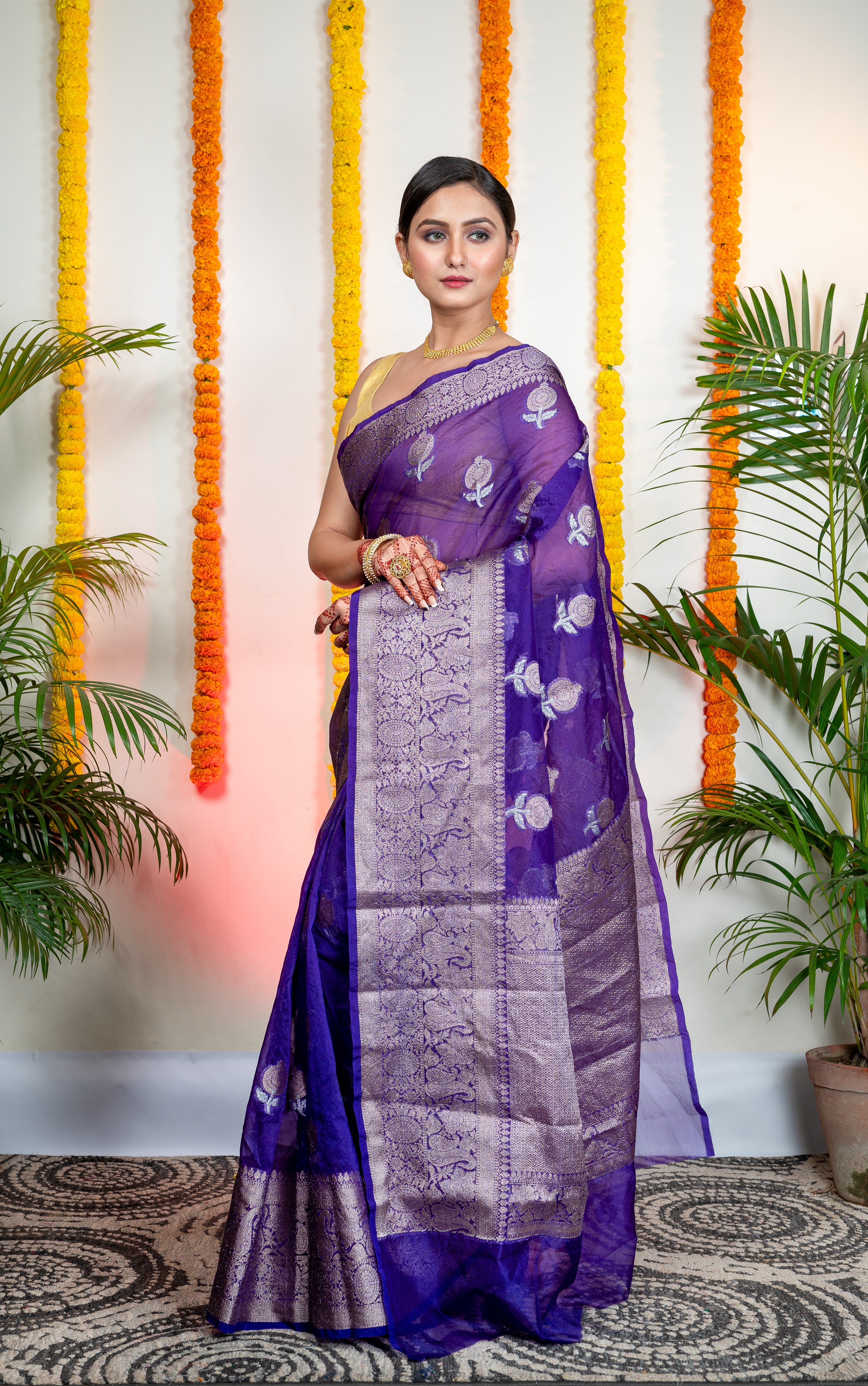 Women's Ink Blue Organza Silk Saree With Zari Border And Floral Motifs - Aanika