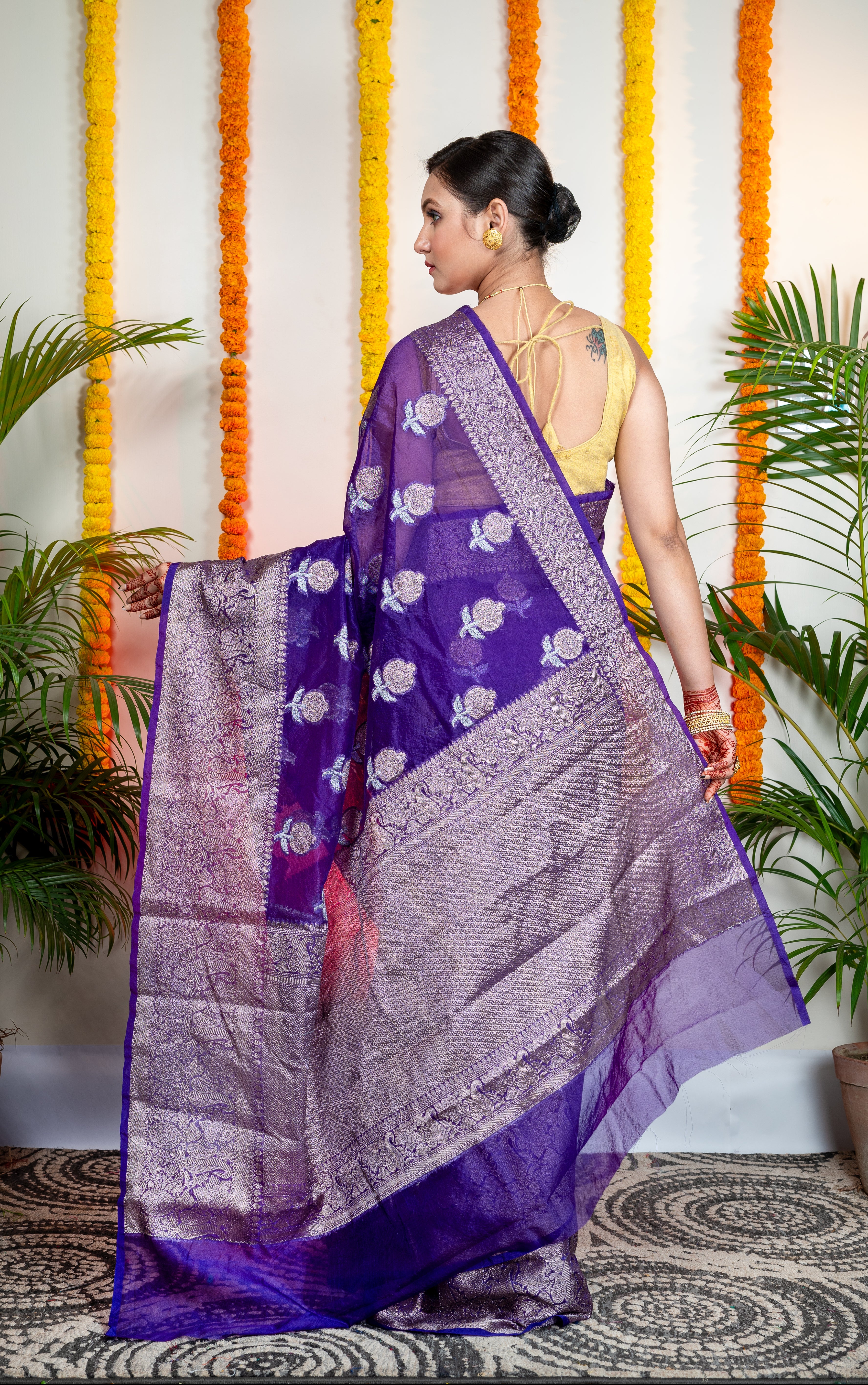 Women's Ink Blue Organza Silk Saree With Zari Border And Floral Motifs - Aanika