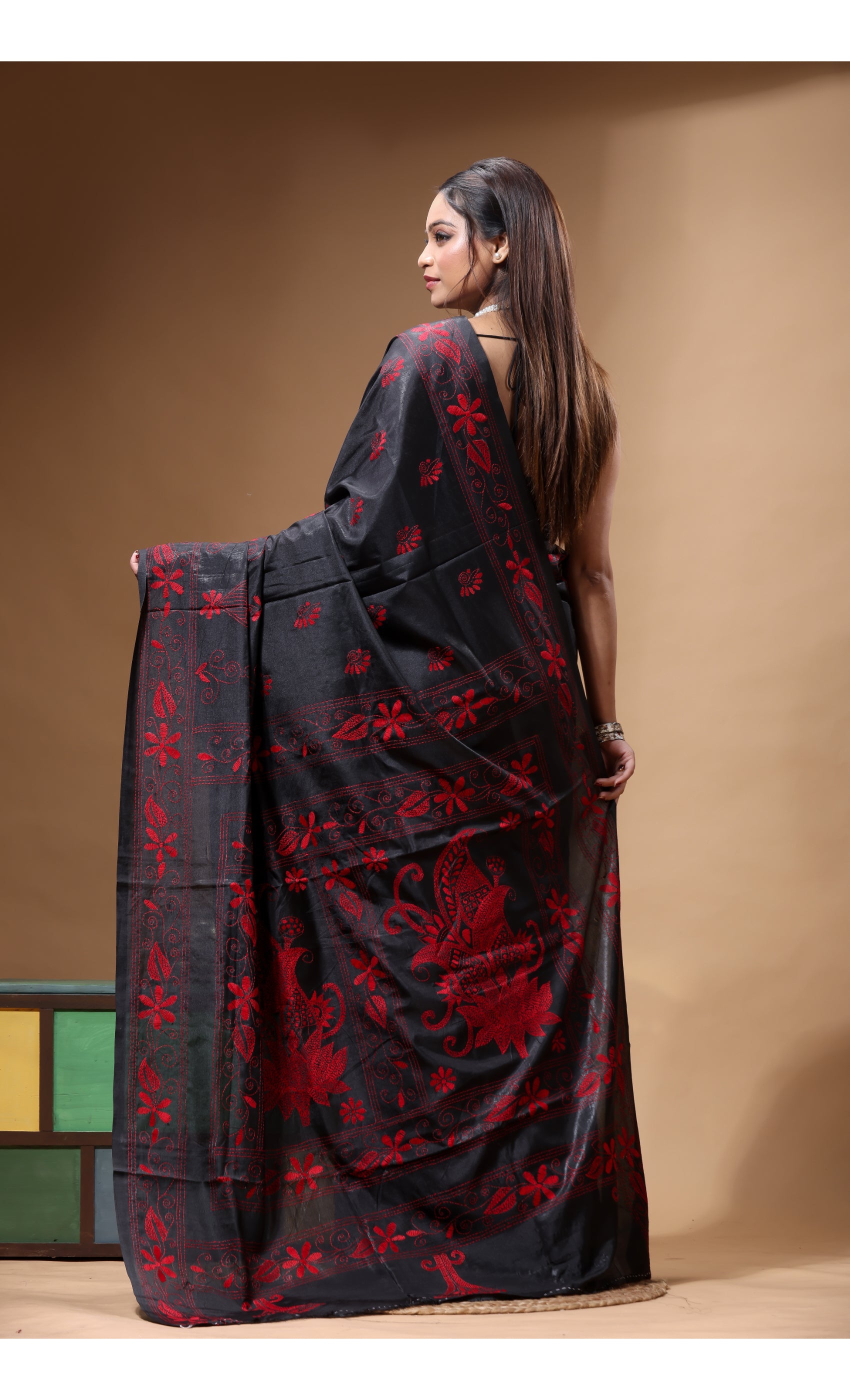 Color_Black
