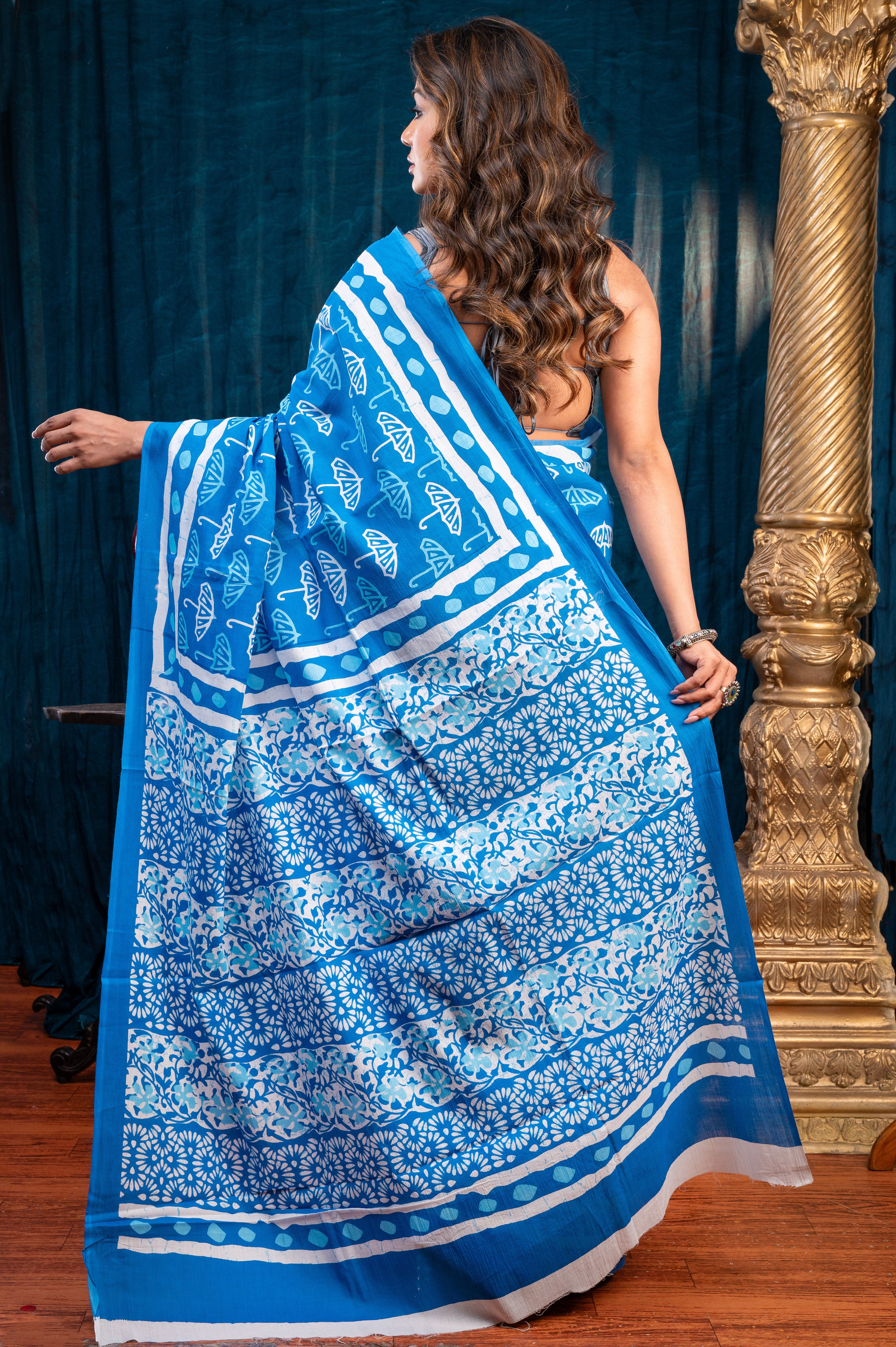 Women's Blue Pure Bagru Malmal Cotton Saree With Umbrella Print - Aanika